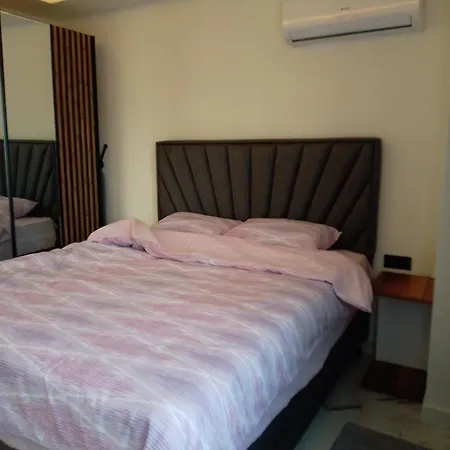 Apartamento Elit 2 *